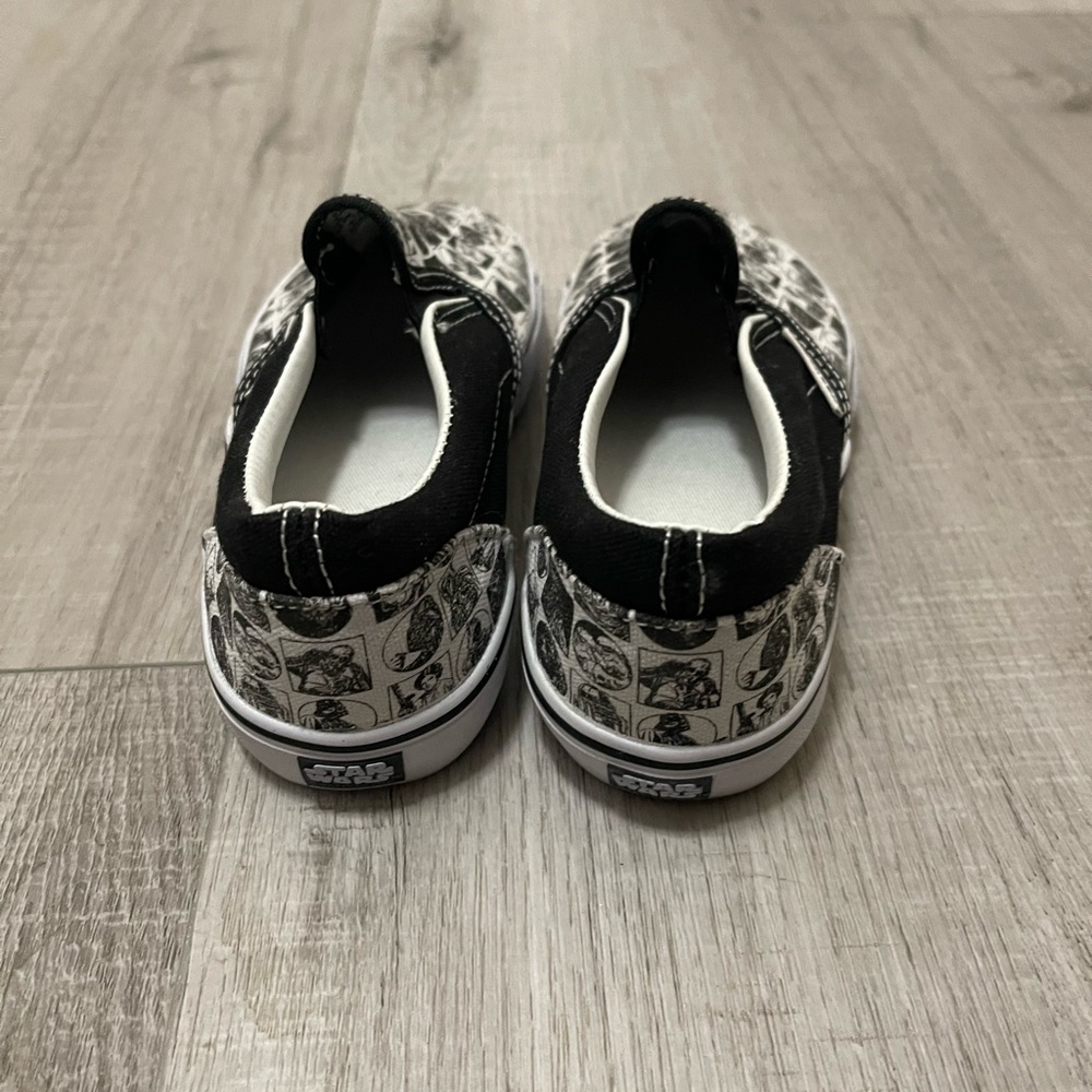 Star Wars by Stride Rite Shoes - Picture 6 of 7